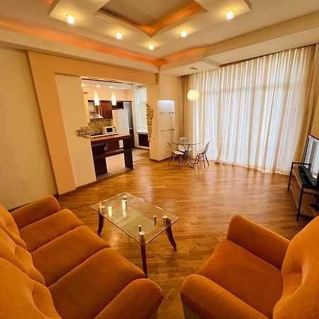 Four Seasons Apartment By Baku Housing المظهر الخارجي الصورة